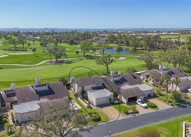 Property at 4532 LA Jolla Dr, Bradenton, FL 34210, 3 beds, 3 baths