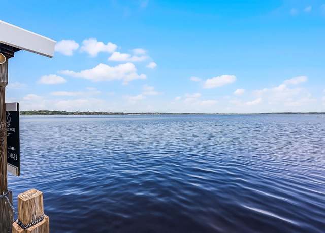 Property at 16400 Lakeshore Dr, Minneola, FL 34715, 5 beds, 4.5 baths