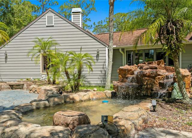 Property at 12534 Bronco Dr, Tampa, FL 33626, 5 beds, 3.5 baths