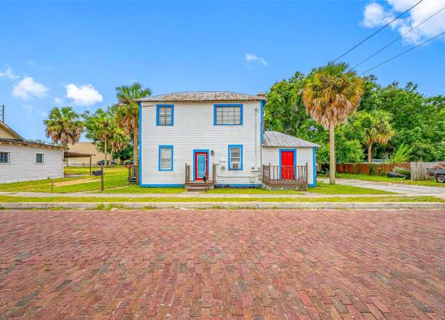 Property at 23 Ada St, Tarpon Springs, FL 34689, 2 beds, 2 baths