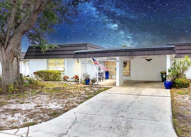 Property at 3941 Glen Oaks Dr E #32, Sarasota, FL 34232, 2 beds, 2 baths