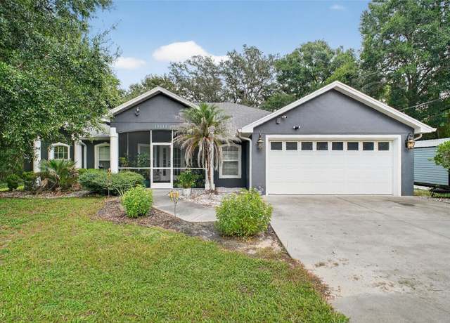 Property at 13131 SE 100th Ave, Belleview, FL 34420, 4 beds, 2 baths