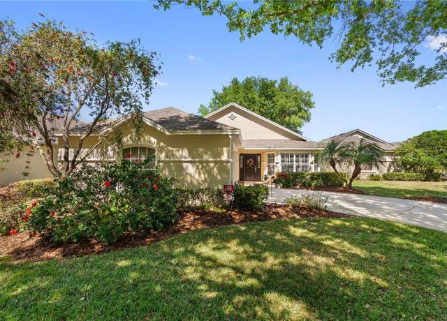Property at 117 Jardin Ln, Winter Haven, FL 33884, 3 beds, 2 baths
