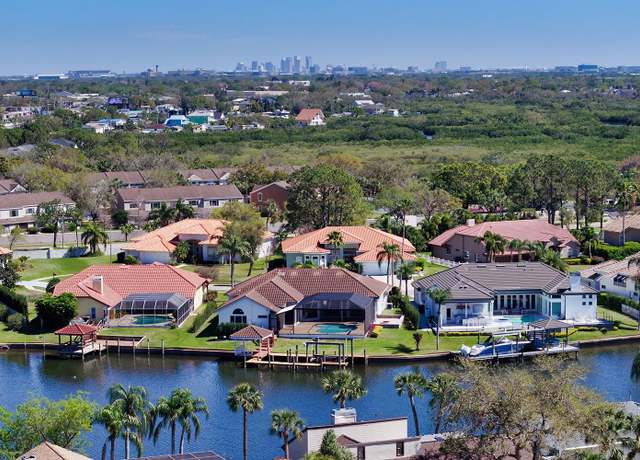 Property at 6014 Mariners Watch Dr, Tampa, FL 33615, 4 beds, 3.5 baths
