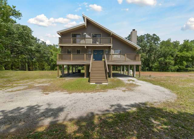 Property at 7606 Four Pines Rd, Plant City, FL 33565, 3 beds, 2.5 baths