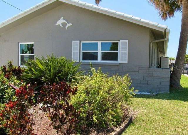 Property at 5047 Bonito Dr, New Port Richey, FL 34652, 3 beds, 2 baths