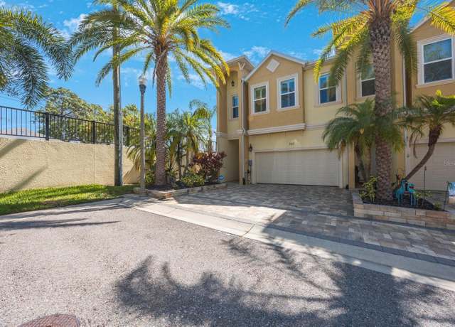 Property at 789 Grand Cypress Ln, Tarpon Springs, FL 34689, 3 beds, 2.5 baths