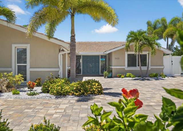 Property at 5433 Leeward Ln, New Port Richey, FL 34652, 3 beds, 2.5 baths