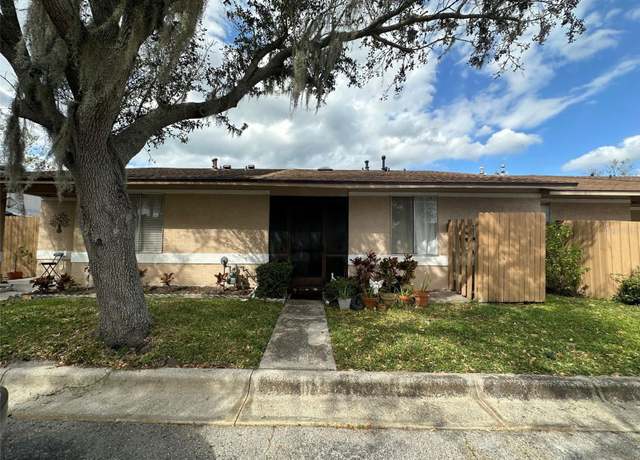 Property at 996 Dolphin Dr, Winter Garden, FL 34787, 3 beds, 2 baths