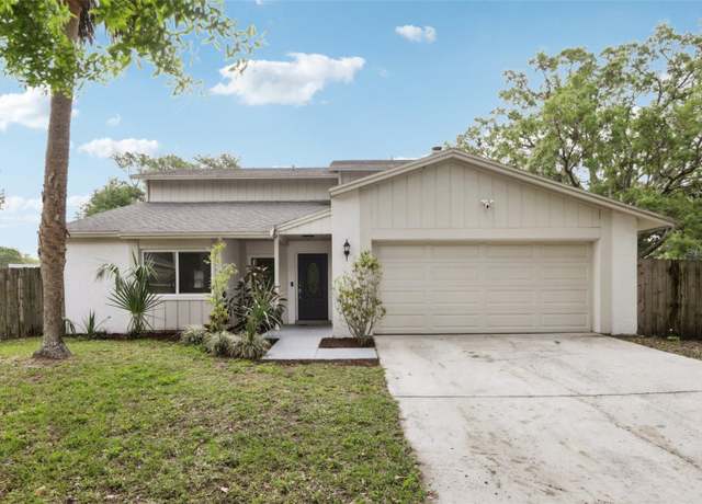 Property at 3802 Cloverhill Ct, Brandon, FL 33511, 3 beds, 2.5 baths