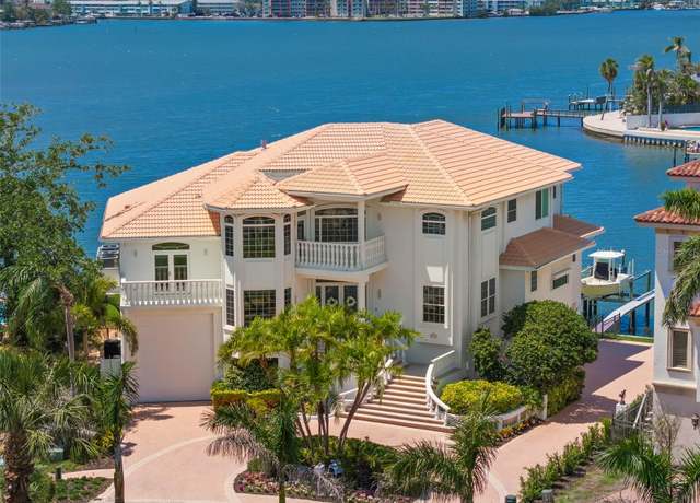 Property at 6130 Kipps Colony Dr W, Gulfport, FL 33707, 4 beds, 4 baths