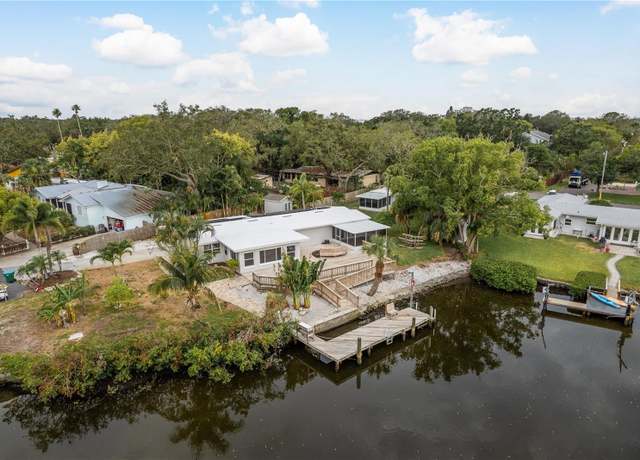Property at 12 Bayou Ln, Palm Harbor, FL 34683, 3 beds, 3 baths