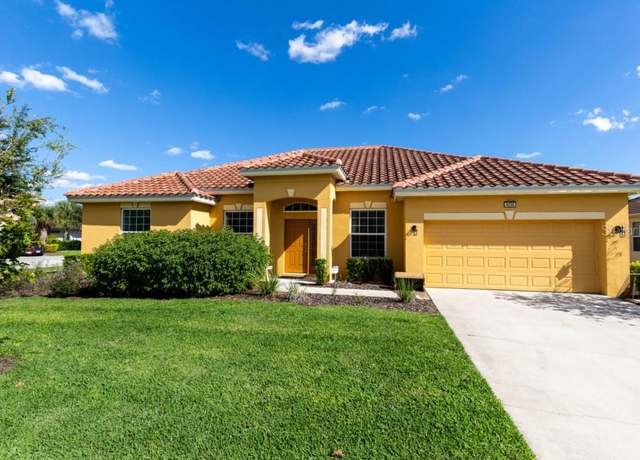 Property at 4036 Oakrise Loop, Davenport, FL 33837, 4 beds, 3 baths