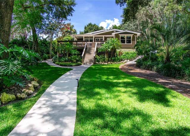 Property at 10715 SW 186th Ave, Dunnellon, FL 34432, 4 beds, 3 baths