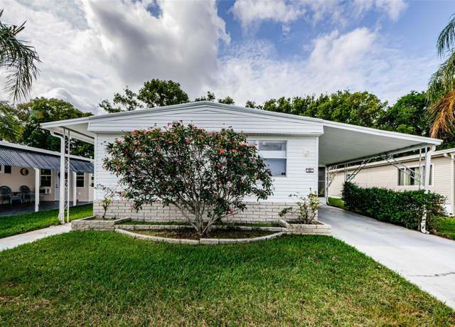 Property at 39820 US Highway 19 N #23, Tarpon Springs, FL 34689, 3 beds, 2 baths