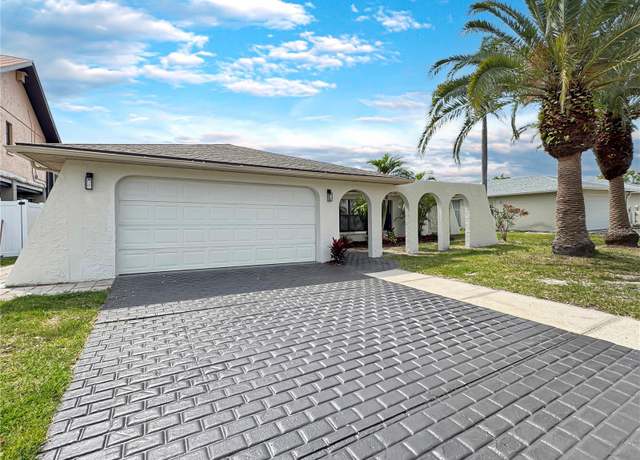 Property at 9907 Island Harbor Dr, Port Richey, FL 34668, 3 beds, 2 baths