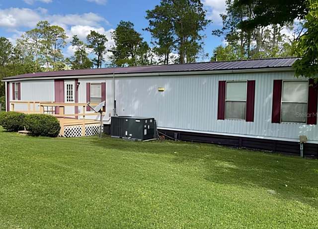 Property at 23944 Coon Rd, Astor, FL 32102, 3 beds, 2 baths