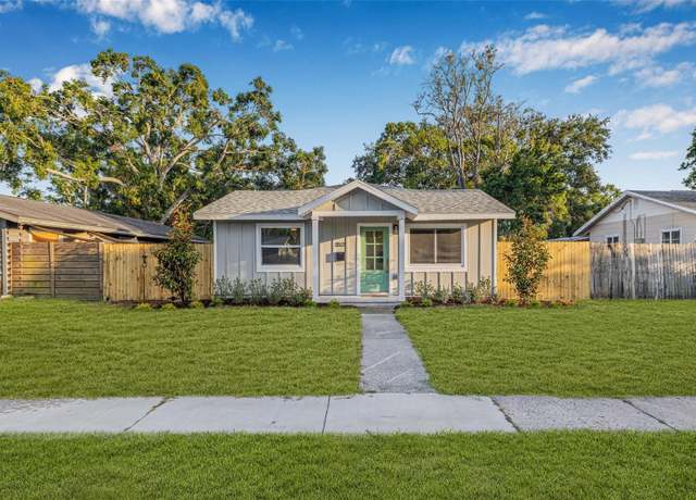 Property at 1052 55th Ave N, St Petersburg, FL 33703, 4 beds, 2.5 baths