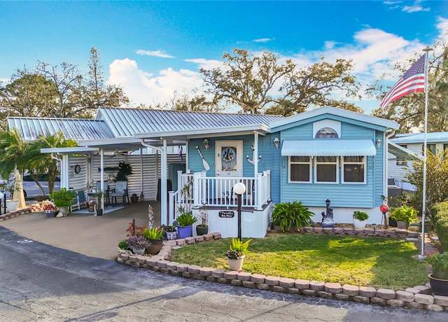 Property at 3300 26th Ave E #37, Bradenton, FL 34208, 1 bed, 1.5 baths