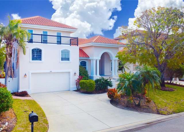 Property at 301 Midway Is, Clearwater Beach, FL 33767, 4 beds, 3.5 baths