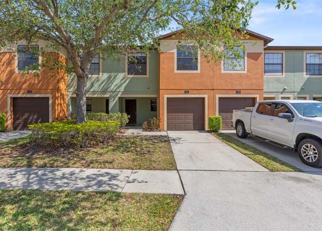 Property at 2441 Hibiscus Bay Ln, Brandon, FL 33511, 3 beds, 2.5 baths