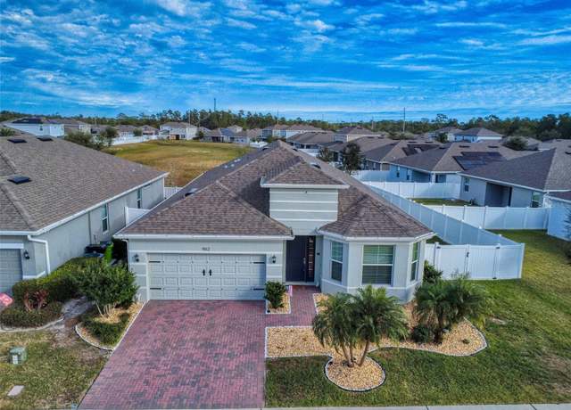 Property at 962 Compass Landing Dr, Orange City, FL 32763, 4 beds, 3 baths