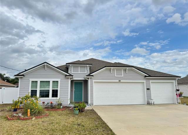 Property at 21 Rocking Ln, Palm Coast, FL 32164, 3 beds, 3 baths