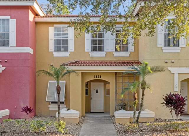 Property at 1121 Park Ridge Cir, Kissimmee, FL 34746, 3 beds, 2.5 baths