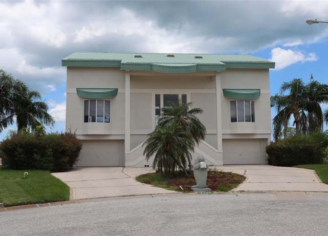 Property at 3402 Amberjack Dr, Hernando Beach, FL 34607, 3 beds, 2 baths
