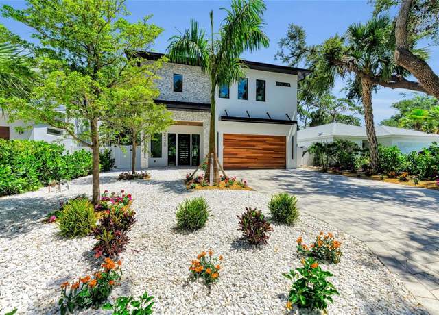 Property at 2425 Floyd St, Sarasota, FL 34239, 4 beds, 3.5 baths