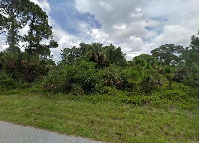 Property at 424 Mcdill Dr, Port Charlotte, FL 33953