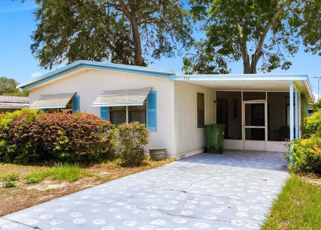 Property at 710 Coachman Dr, Leesburg, FL 34748, 2 beds, 2 baths
