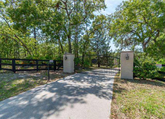Property at 3428 N Bravo Dr, Beverly Hills, FL 34465, 3 beds, 2 baths