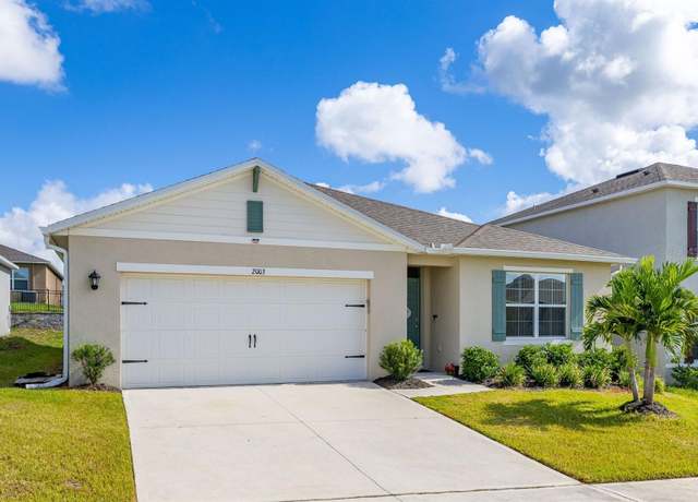 Property at 2003 Chickasaw Blvd, Davenport, FL 33837, 4 beds, 2 baths