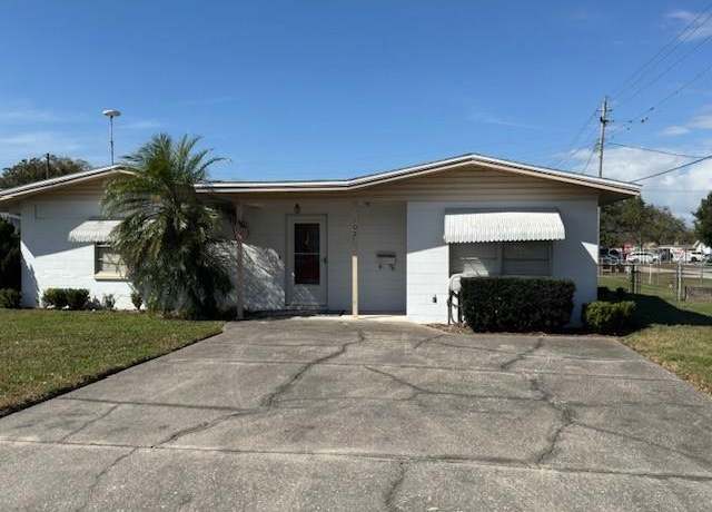 Property at 102 Center St SW, Winter Haven, FL 33880, 3 beds, 2 baths