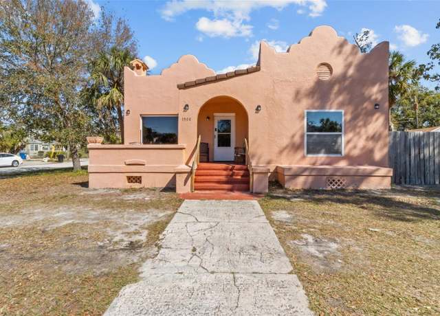 Property at 1900 17th St S, St Petersburg, FL 33712, 3 beds, 1 bath