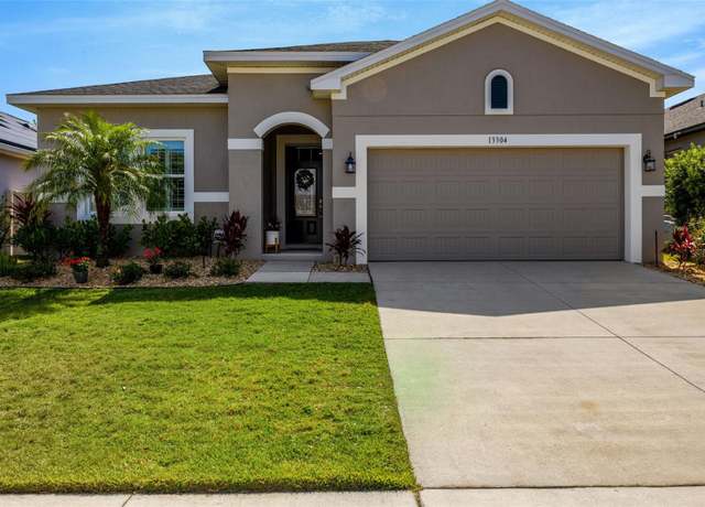 Property at 13304 Magnolia Valley Dr, Clermont, FL 34711, 3 beds, 2 baths