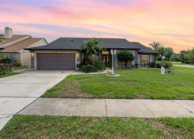 Property at 11900 Frieth Dr, Orlando, FL 32837, 4 beds, 3 baths
