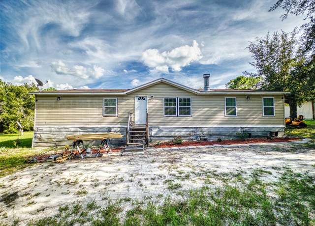 Property at 13120 SW 90th St, Dunnellon, FL 34432, 4 beds, 2 baths