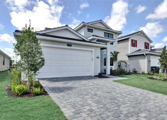 Property at 12719 Sunbridge Dr, Venice, FL 34293, 3 beds, 2.5 baths