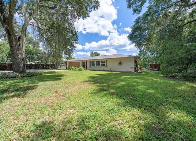 Property at 4611 NE 4th Ave, Ocala, FL 34479, 3 beds, 2 baths