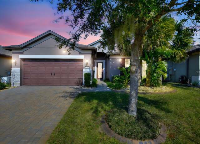 Property at 217 Montoro Ln, Davenport, FL 33837, 3 beds, 2 baths