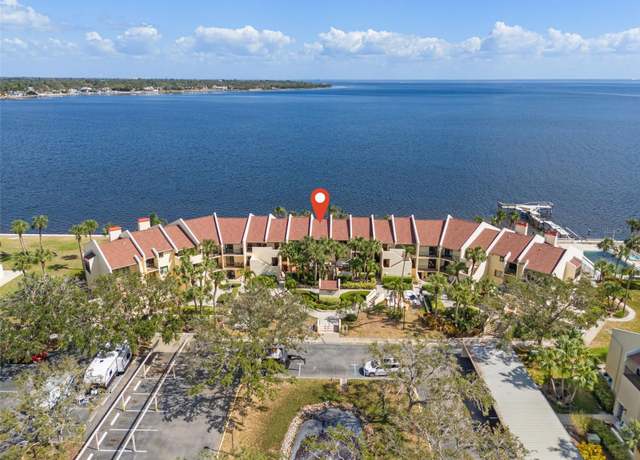 Property at 7500 Sunshine Skyway Ln S Unit T6, Saint Petersburg, FL 33711, 2 beds, 2 baths