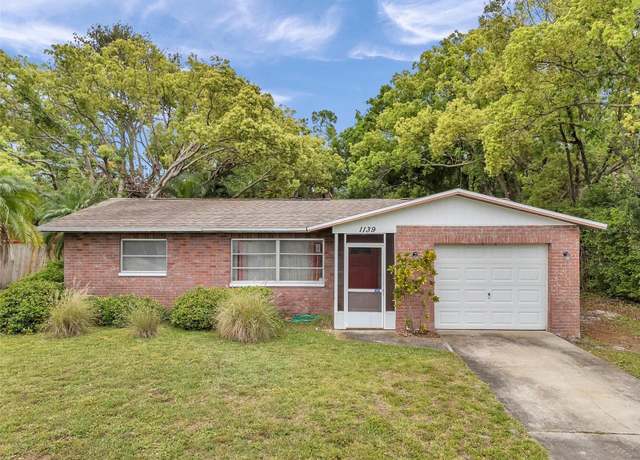 Property at 1139 3rd Ave NW, Largo, FL 33770, 3 beds, 2 baths