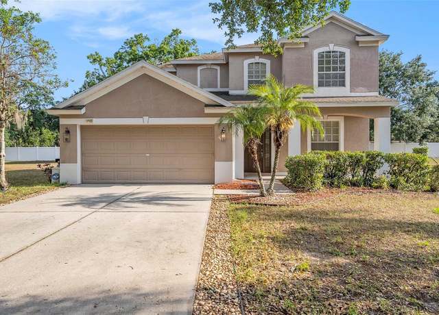 Property at 1605 Acorn Seed Ct, Valrico, FL 33594, 4 beds, 3.5 baths