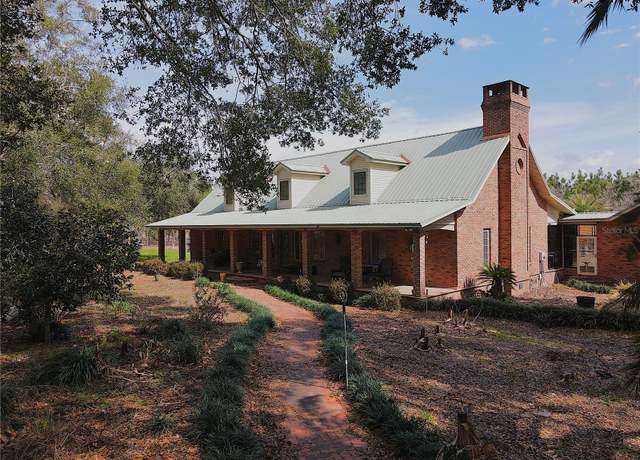 Property at 272 NE County Road 337, Trenton, FL 32693, 3 beds, 3.5 baths