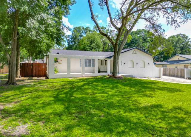 Property at 3325 Horseshoe Dr, Longwood, FL 32779, 4 beds, 2 baths