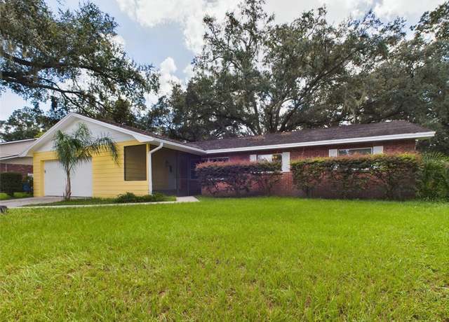 Property at 1727 Silverwood Dr, Brandon, FL 33510, 4 beds, 2 baths