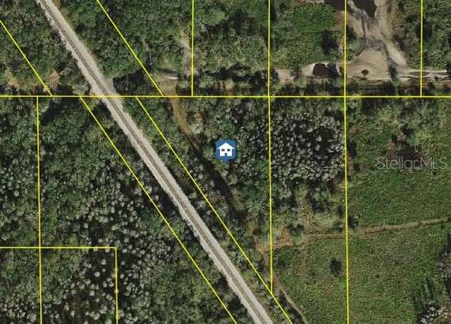 Property at Rancho Bonito, Kathleen, FL 33849
