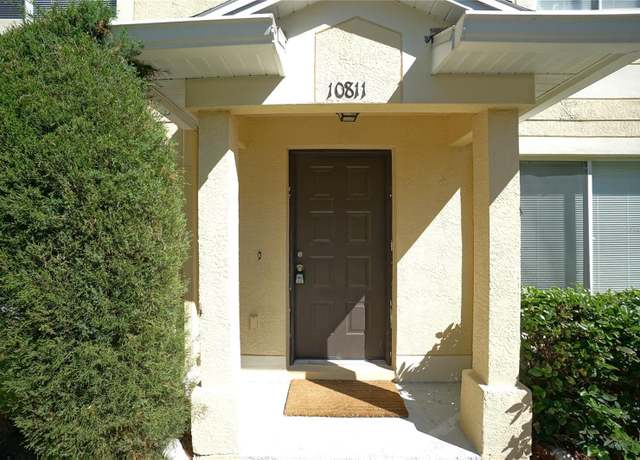 Property at 10811 Brickside Ct, Riverview, FL 33579, 3 beds, 2.5 baths